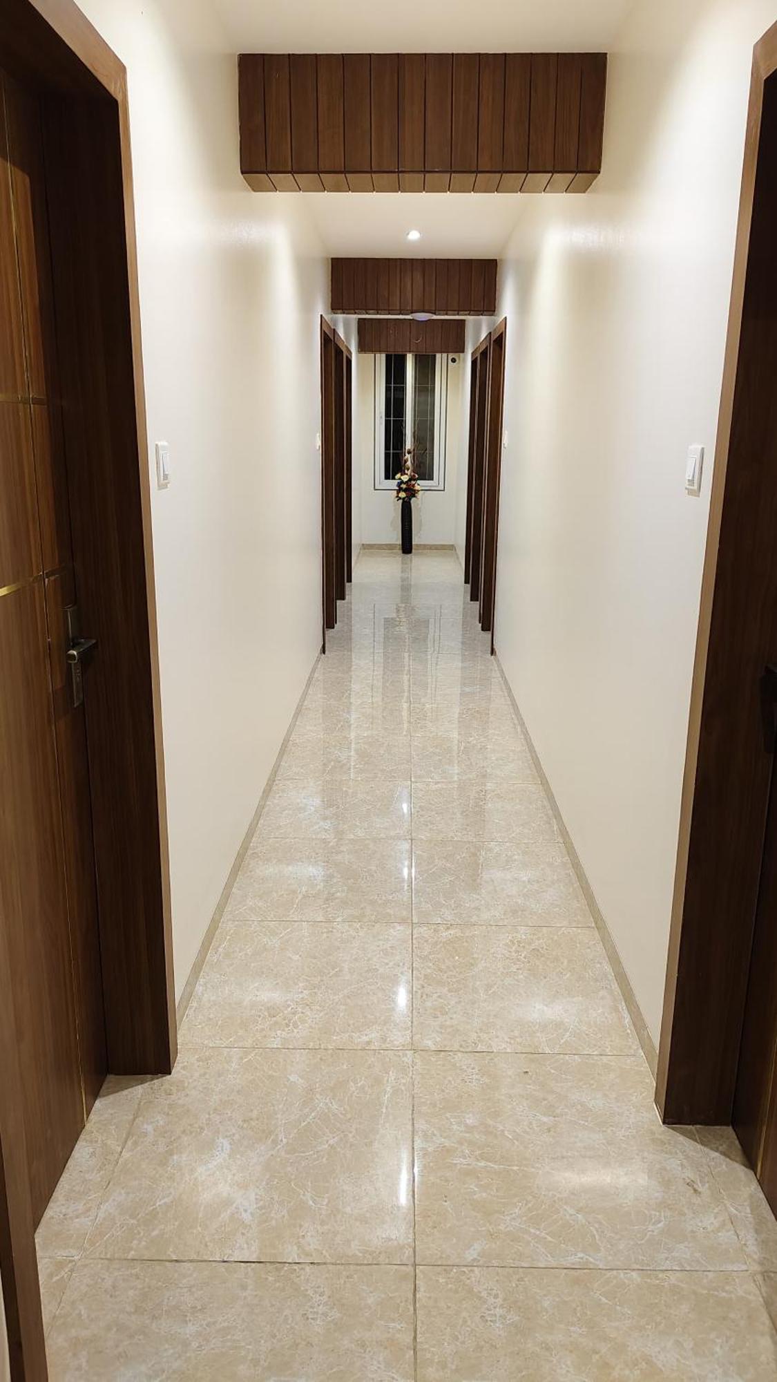 Hotel Suvarnam Residency Ahmednagar Exteriör bild